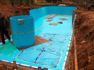 Процесс строительства бассейна из полипропилена